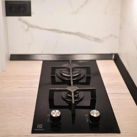 Sea Side In Infinity Pool *